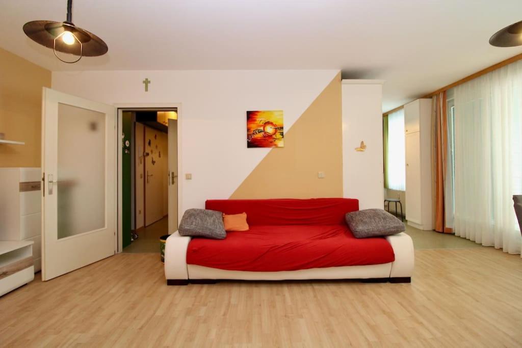 Cozy Apartment Free Parking Вена Экстерьер фото